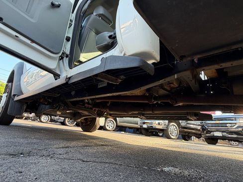 Used 2012 Ford F450 XL w/ Snow Plow Prep Pkg RWD image 15