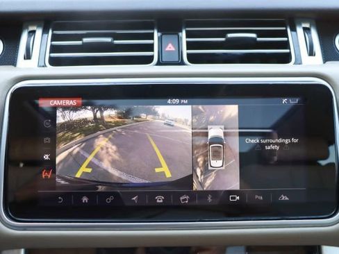 Used 2019 Land Rover Range Rover Supercharged image 38