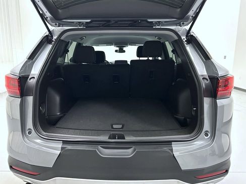 Used 2025 Chevrolet Blazer LT image 21