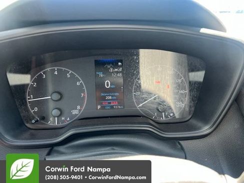 Used 2024 Toyota Corolla LE FWD image 11
