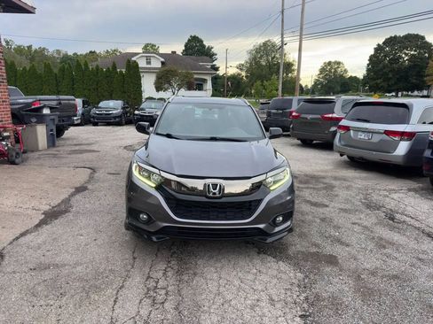 Used 2019 Honda HR-V Sport image 2