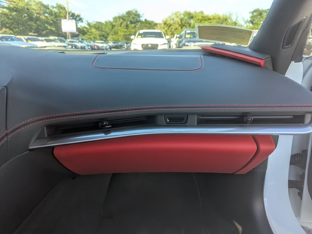 Used 2023 Chevrolet Corvette Stingray Premium Conv w/ Z51 Performance Package RWD image 47