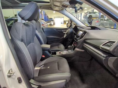 Certified 2022 Subaru Forester Premium image 10