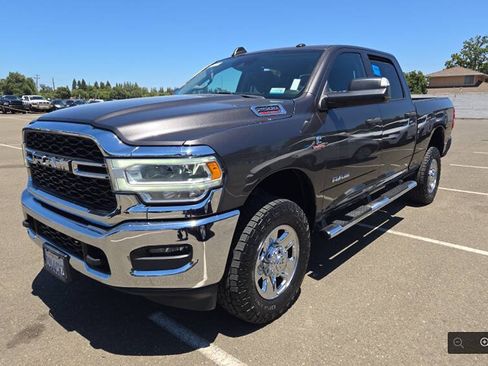Used 2019 RAM 2500 Tradesman w/ Safety Group AWD/4WD image 2