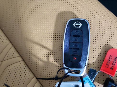 Certified 2023 Nissan Rogue Platinum w/ Platinum Premium Package image 29