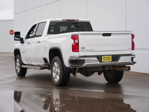 Used 2022 Chevrolet Silverado 3500 LTZ AWD/4WD image 5
