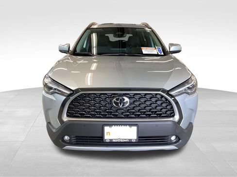 Used 2024 Toyota Corolla Cross XLE w/ Convenience Package AWD/4WD image 6