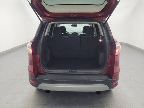Used 2017 Ford Escape SE w/ SE Cold Weather Package FWD image 29