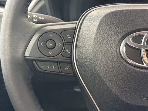 Certified 2026 Toyota Corolla Cross LE FWD image 17