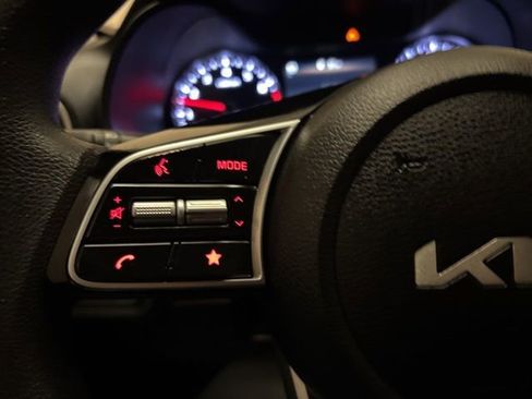 Certified 2024 Kia Forte LXS image 16