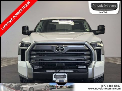 Used 2023 Toyota Tundra Limited AWD/4WD image 2