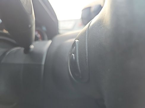 Used 2015 Dodge Challenger SXT w/ Sound Group image 41