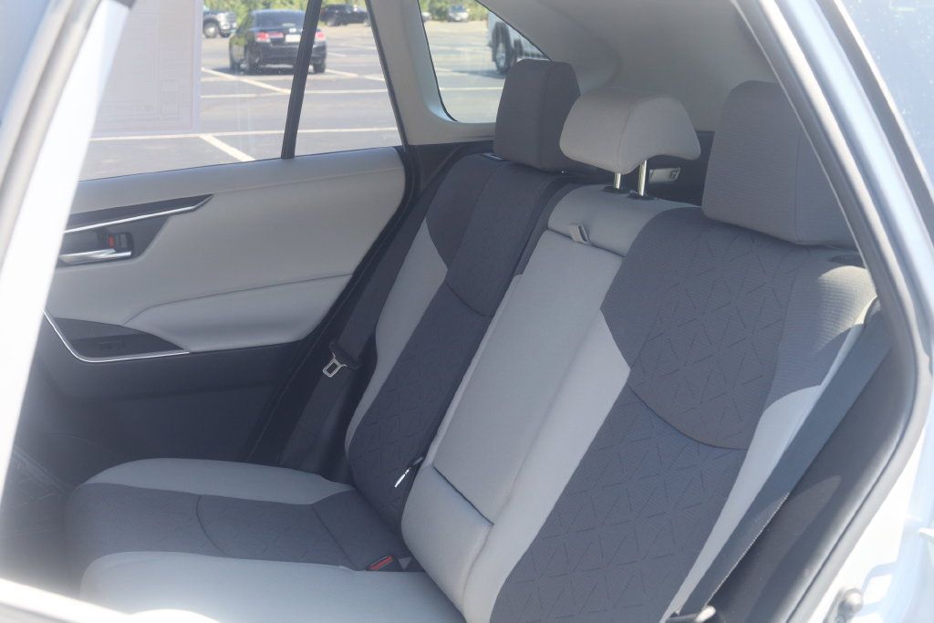 Certified 2019 Toyota RAV4 XLE AWD/4WD image 21