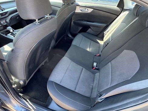 Used 2023 Kia Forte LXS image 14