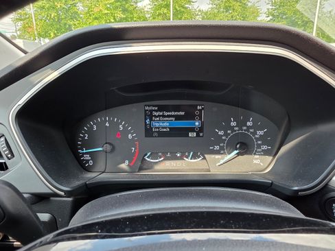 Used 2022 Ford Escape SEL AWD/4WD image 16