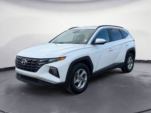 Used 2023 Hyundai Tucson SEL image 2