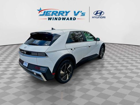 New 2026 Hyundai Ioniq 5 SE RWD image 8