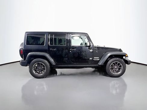 Used 2018 Jeep Wrangler Unlimited Sport S AWD/4WD image 8
