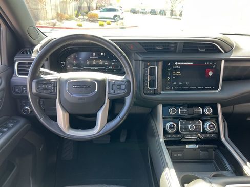 Used 2022 GMC Yukon Denali AWD/4WD image 21