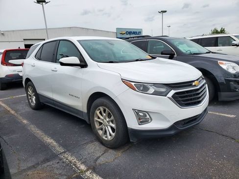 Used 2019 Chevrolet Equinox LT w/ Driver Convenience Package FWD image 1