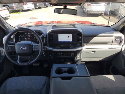 Used 2023 Ford F150 XLT image 23