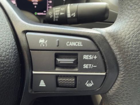 Used 2023 Honda Accord EX image 31