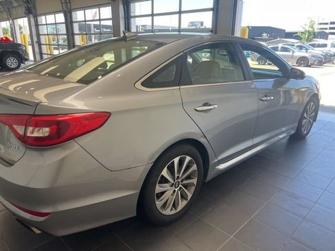 Used 2017 Hyundai Sonata Sport w/ Value Edition Package 02 FWD image 5