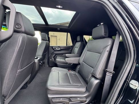 Used 2023 Chevrolet Tahoe LT w/ Luxury Package AWD/4WD image 32