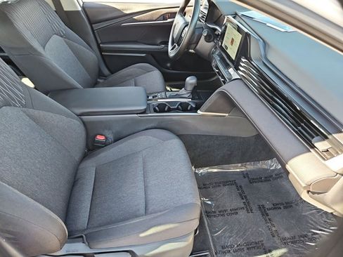 Used 2026 Toyota Camry LE FWD image 26