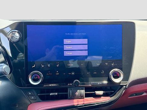 Used 2025 Lexus NX 350h AWD w/ Rear Seat Package image 33