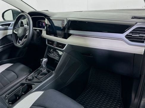 Used 2025 Volkswagen Taos SEL w/ Black Wheel Plus Package image 31