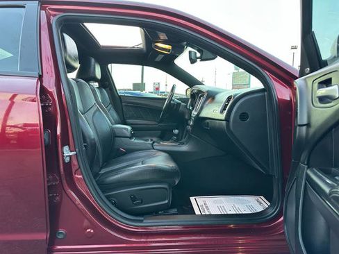 Used 2019 Dodge Charger SXT w/ Plus Group image 18