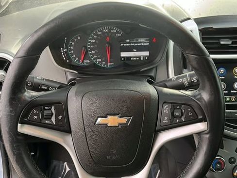 Used 2018 Chevrolet Sonic Premier image 7