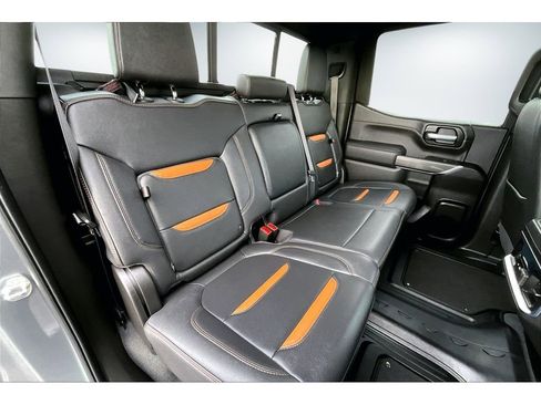 Used 2022 GMC Sierra 1500 AT4 w/ AT4 Premium Package image 16