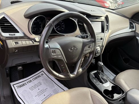 Used 2017 Hyundai Santa Fe Sport image 25