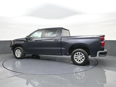 Used 2023 Chevrolet Silverado 1500 LT AWD/4WD image 5