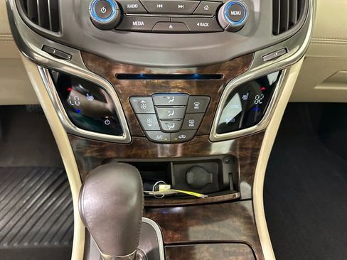 Used 2015 Buick LaCrosse Leather w/ Driver Confidence Package #1 FWD image 23