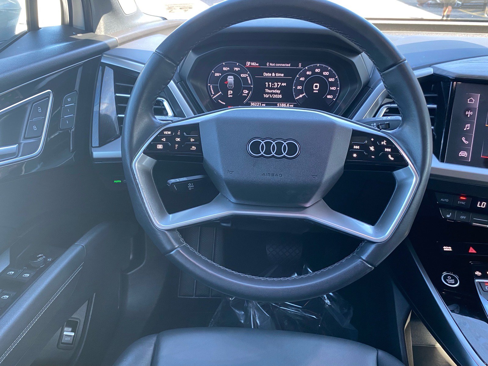 Used 2023 Audi Q4 e-tron Premium w/ Convenience Package AWD/4WD image 5
