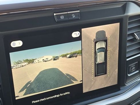 Used 2025 Ford F250 King Ranch w/ Chrome Package AWD/4WD image 35