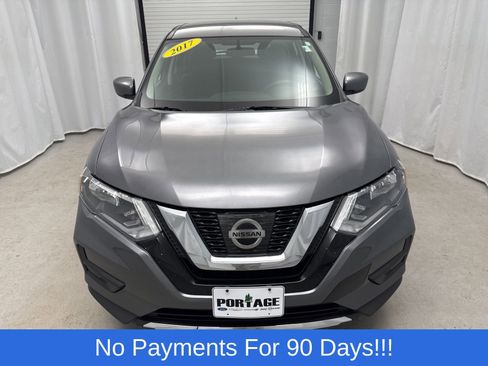 Used 2017 Nissan Rogue S image 7