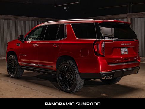 Used 2025 GMC Yukon Denali Ultimate image 7