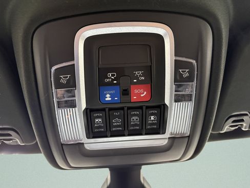 Used 2019 RAM 1500 Rebel w/ Rebel Level 2 Equipment Group AWD/4WD image 31