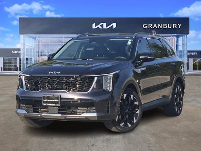 Certified 2025 Kia Sorento EX w/ Panoramic Sunroof Package