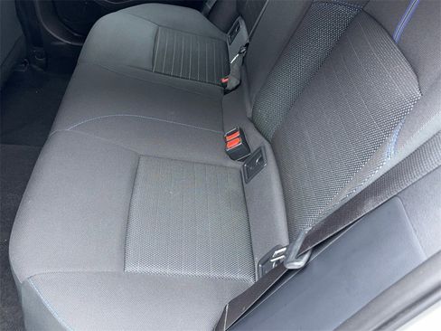 Used 2022 Toyota Corolla SE image 38