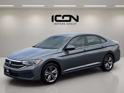 Used 2024 Volkswagen Jetta SE