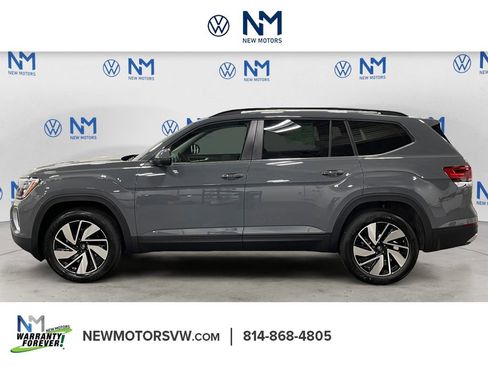 New 2026 Volkswagen Atlas SE image 2