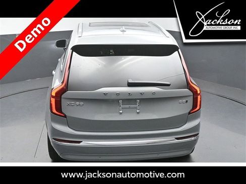 New 2025 Volvo XC90 B5 Core w/ Protection Package image 43