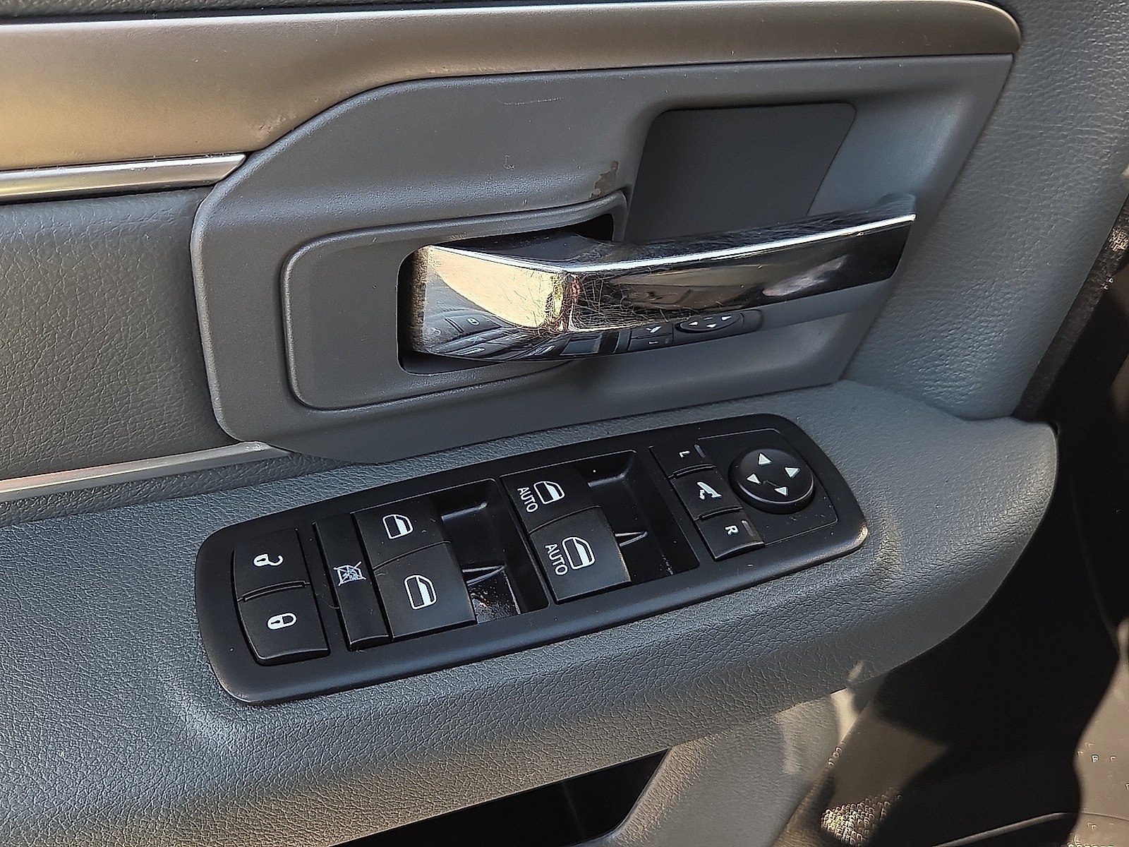 Used 2016 RAM 1500 Big Horn AWD/4WD image 13