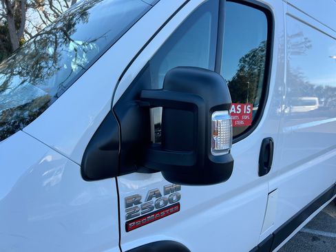 Used 2021 RAM ProMaster 2500 image 12