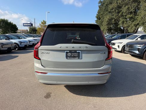 Certified 2026 Volvo XC90 B6 Plus AWD/4WD image 5